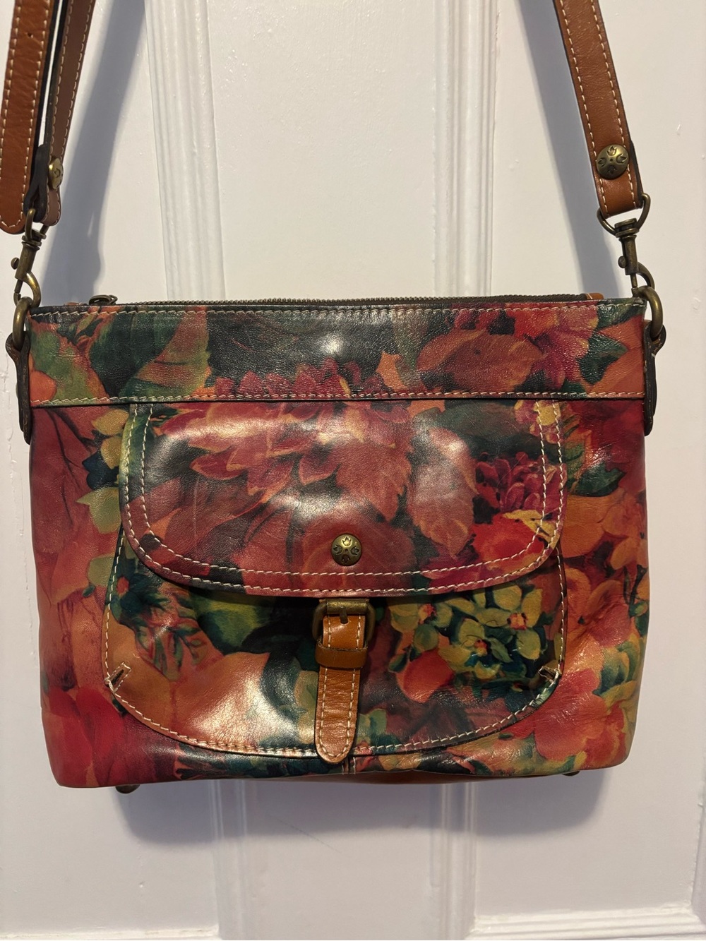 Patricia Nash Floral Leather Crossbody in Red, Green, Brown NWOT